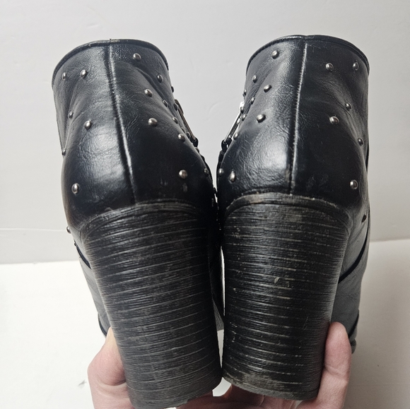 Olsenboye | Leather-like studded ankle boots, size 10 - Picture 9 of 10